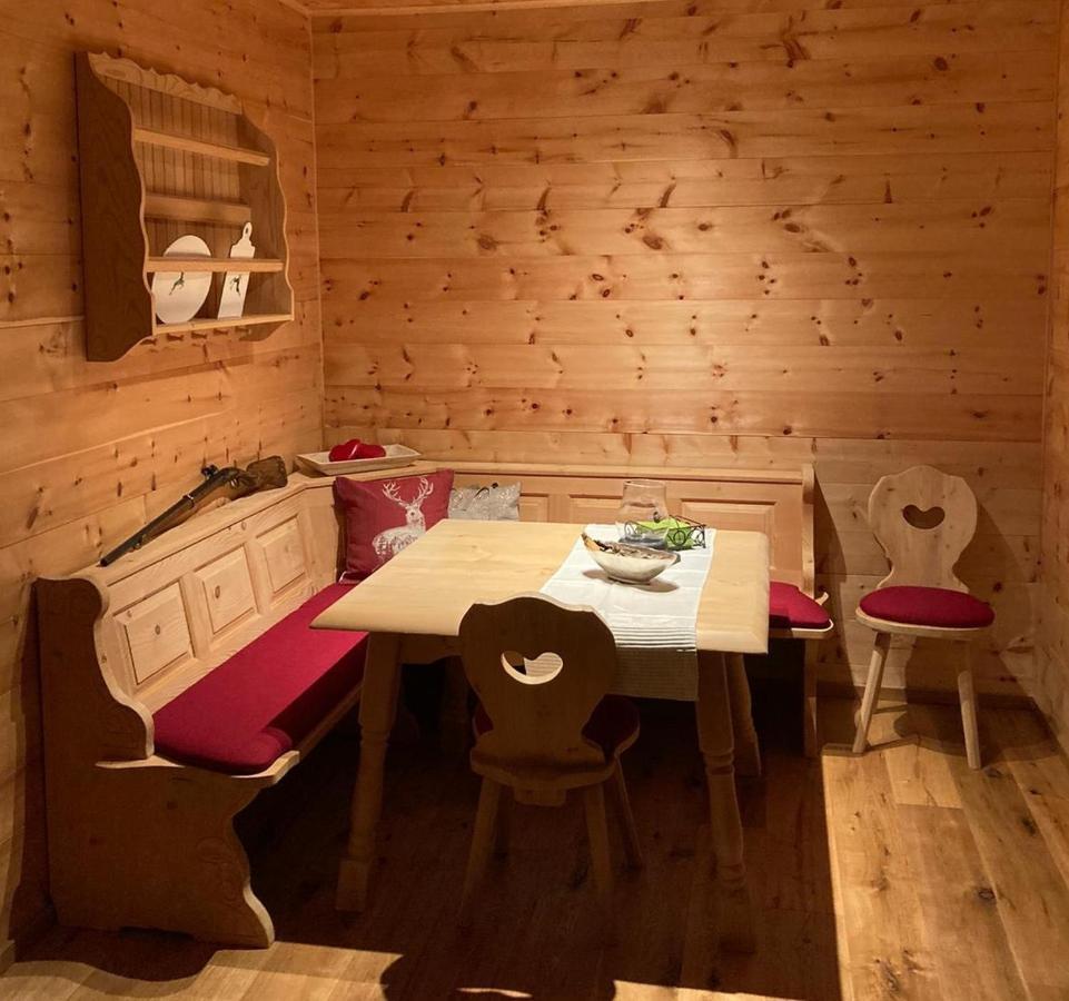 Zirben Appartement Zwischen Berg Und See ชไตน์ดอร์ฟ อัม ออสเซียเฮอร์ ซี ภายนอก รูปภาพ