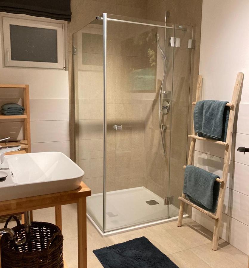 Zirben Appartement Zwischen Berg Und See ชไตน์ดอร์ฟ อัม ออสเซียเฮอร์ ซี ภายนอก รูปภาพ